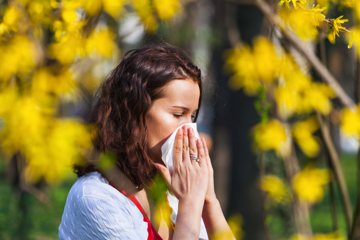 Hay Fever Season Affects Many Working Adults in the UK